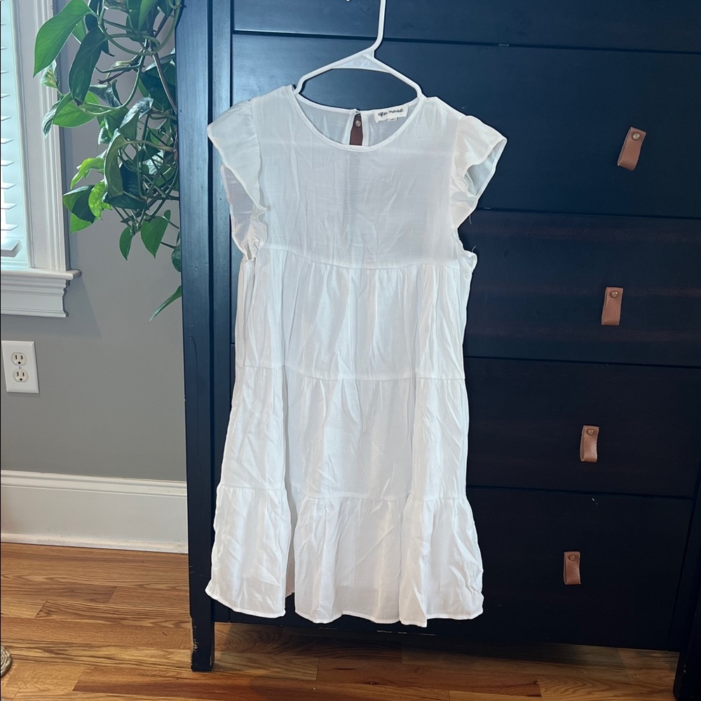 Vici // white tiered dress